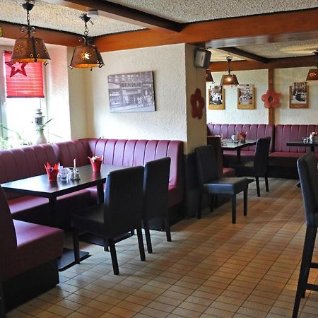 Hotel Am Ceresplatz Manderscheid Kültér fotó